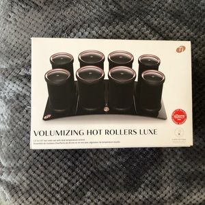 T3 Volumizing Hot Rollers